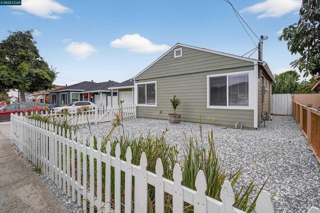 2921 Rollingwood Dr, San Pablo, CA 94806