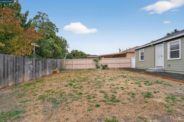 2921 Rollingwood Dr, San Pablo, CA 94806