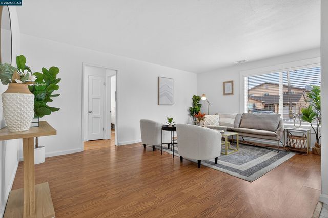 2921 Rollingwood Dr, San Pablo, CA 94806