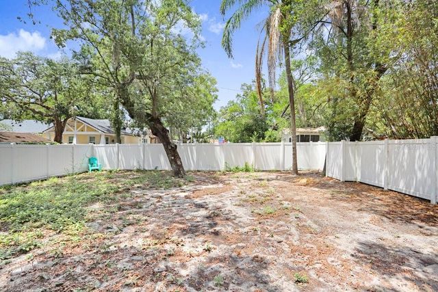 920 E SHADOWLAWN AVENUE, Tampa, FL 33603