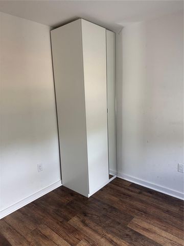 920 E SHADOWLAWN AVENUE, Tampa, FL 33603