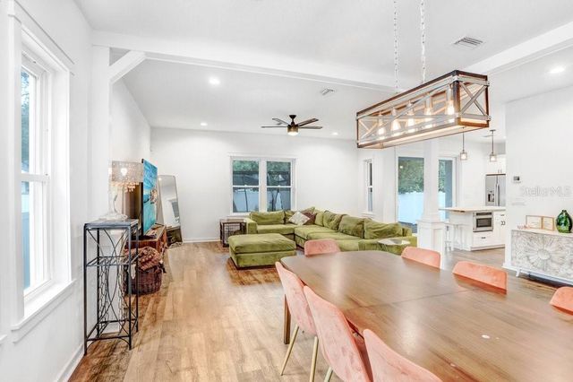 920 E SHADOWLAWN AVENUE, Tampa, FL 33603