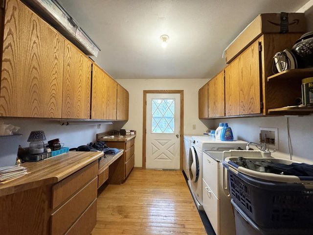 W300S2975 Snowdon DRIVE, Waukesha, WI 53188