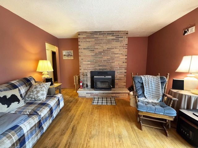 W300S2975 Snowdon DRIVE, Waukesha, WI 53188