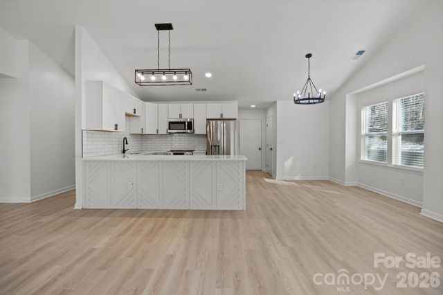 625 Fernwood Drive, Albemarle, NC 28001