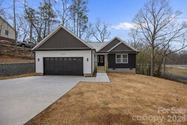 625 Fernwood Drive, Albemarle, NC 28001
