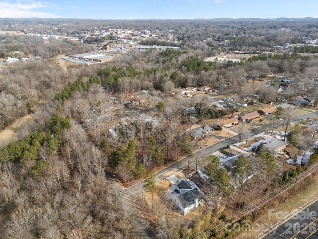 625 Fernwood Drive, Albemarle, NC 28001