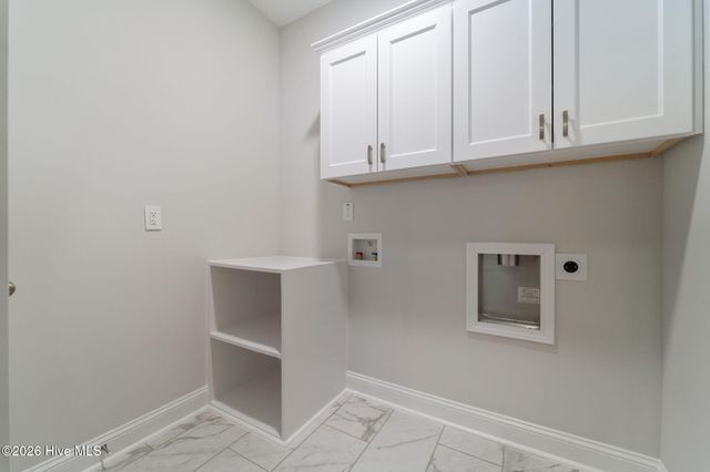 112 Callis Circle, West End, NC 27376