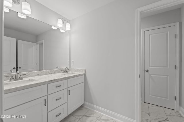 112 Callis Circle, West End, NC 27376