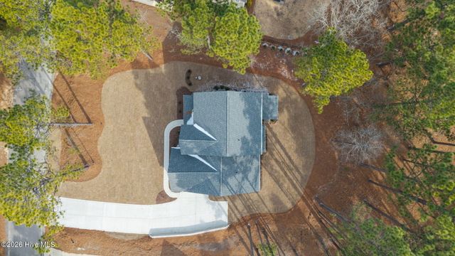 112 Callis Circle, West End, NC 27376