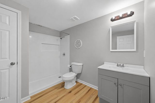 541 Mallie Pearce Road, Zebulon, NC 27597