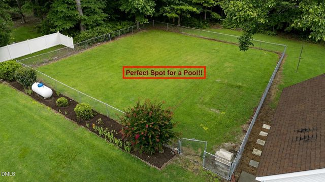 541 Mallie Pearce Road, Zebulon, NC 27597