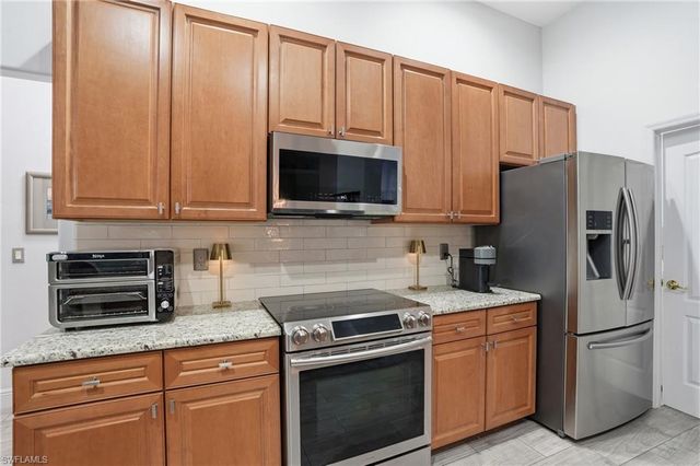 9954 Colonial WALK N, Estero, FL 33928