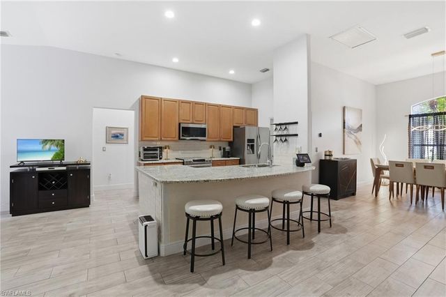 9954 Colonial WALK N, Estero, FL 33928