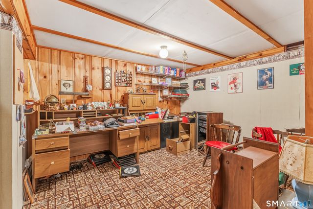 275 Country Lane, Bristol, CT 06010