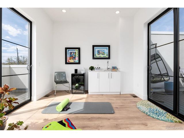 4243 E 8th Ave, Denver, CO 80220