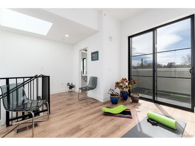 4243 E 8th Ave, Denver, CO 80220
