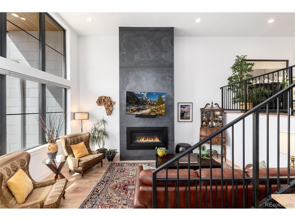 4243 E 8th Ave, Denver, CO 80220