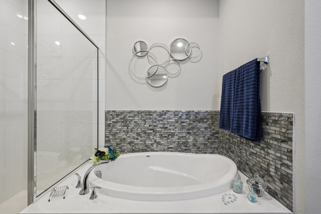 1901 Braided Mane Avenue, Aubrey, TX 76227