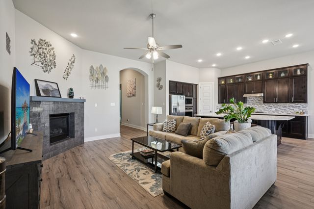 1901 Braided Mane Avenue, Aubrey, TX 76227