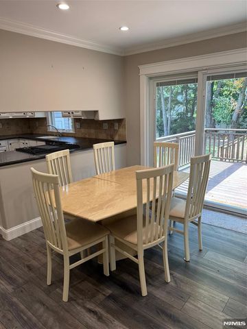 793 Jersey Place, Paramus, NJ 07653