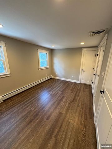 793 Jersey Place, Paramus, NJ 07653