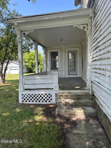 39 East Street, Argyle, NY 12809