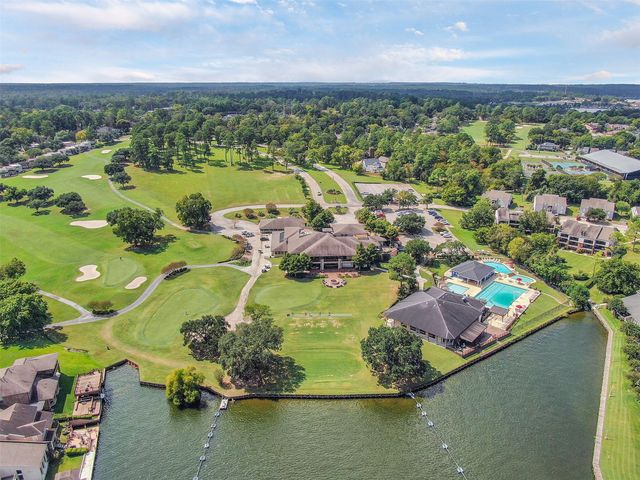 104 Lakeview Terrace D, Conroe, TX 77356