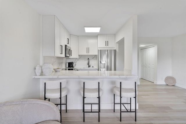275 Mansfield G 275, Boca Raton, FL 33434