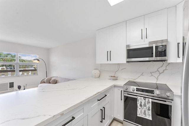 275 Mansfield G 275, Boca Raton, FL 33434
