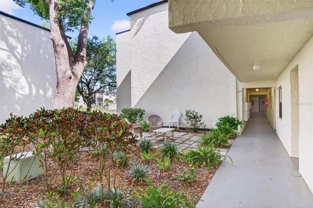 14130 ROSEMARY LANE 4105, Largo, FL 33774