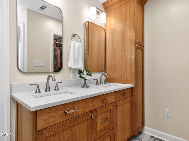 2508 Pennyshire Lane, Raleigh, NC 27606