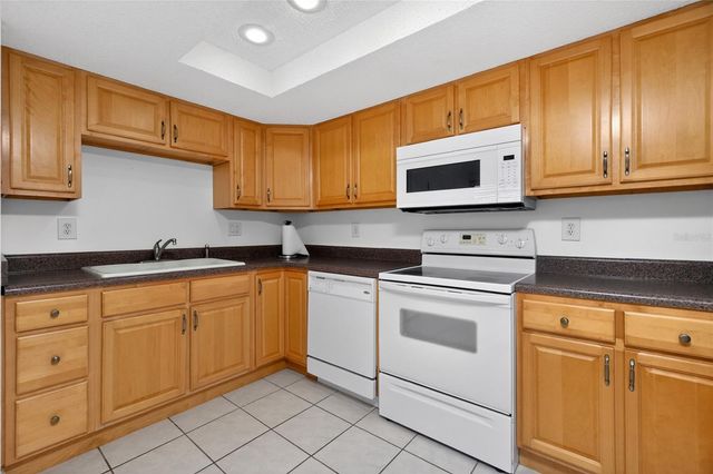1217 AQUI ESTA DRIVE 8, Punta Gorda, FL 33950