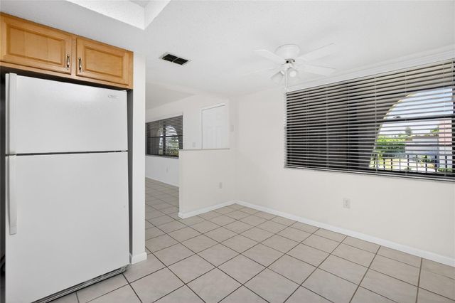 1217 AQUI ESTA DRIVE 8, Punta Gorda, FL 33950