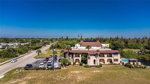1217 AQUI ESTA DRIVE 8, Punta Gorda, FL 33950