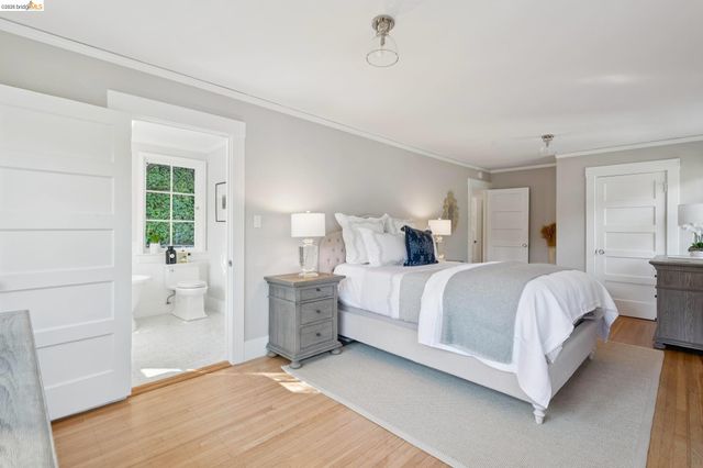 5900 Marden Ln, Oakland, CA 94611