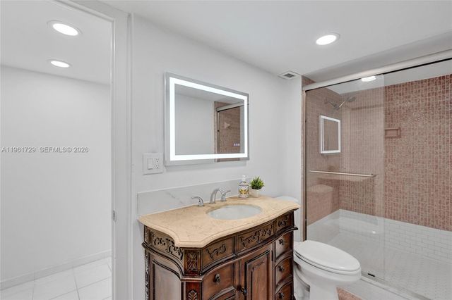 1600 S Ocean Dr 16B, Hollywood, FL 33019