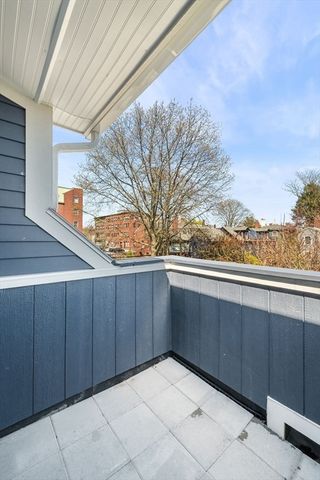 23 Summer Street 10, Salem, MA 01970