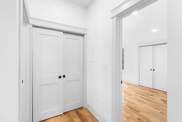 23 Summer Street 10, Salem, MA 01970