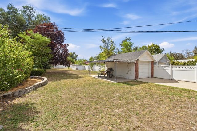 827 W 500 N, Salt Lake City, UT 84116