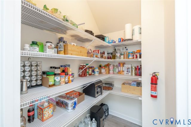 7710 Broadstairs Ln, New Kent, VA 23124