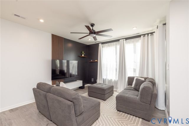 7710 Broadstairs Ln, New Kent, VA 23124