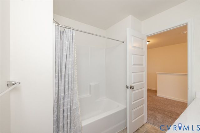 7710 Broadstairs Ln, New Kent, VA 23124