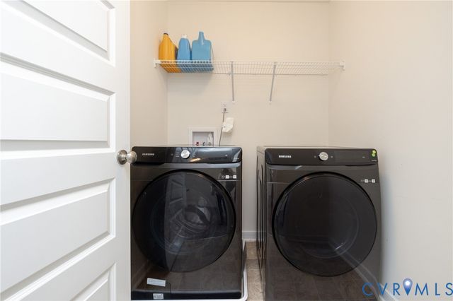 7710 Broadstairs Ln, New Kent, VA 23124