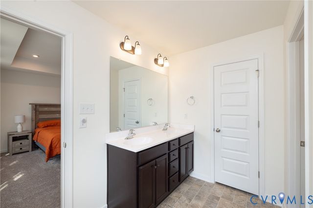 7710 Broadstairs Ln, New Kent, VA 23124