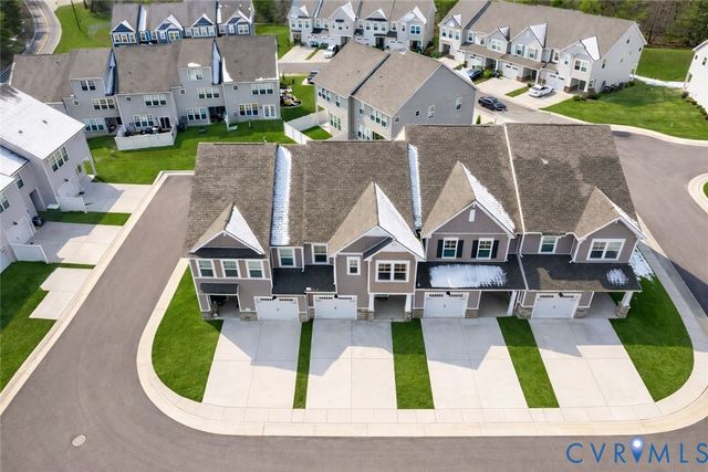 7710 Broadstairs Ln, New Kent, VA 23124