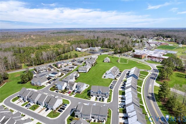 7710 Broadstairs Ln, New Kent, VA 23124