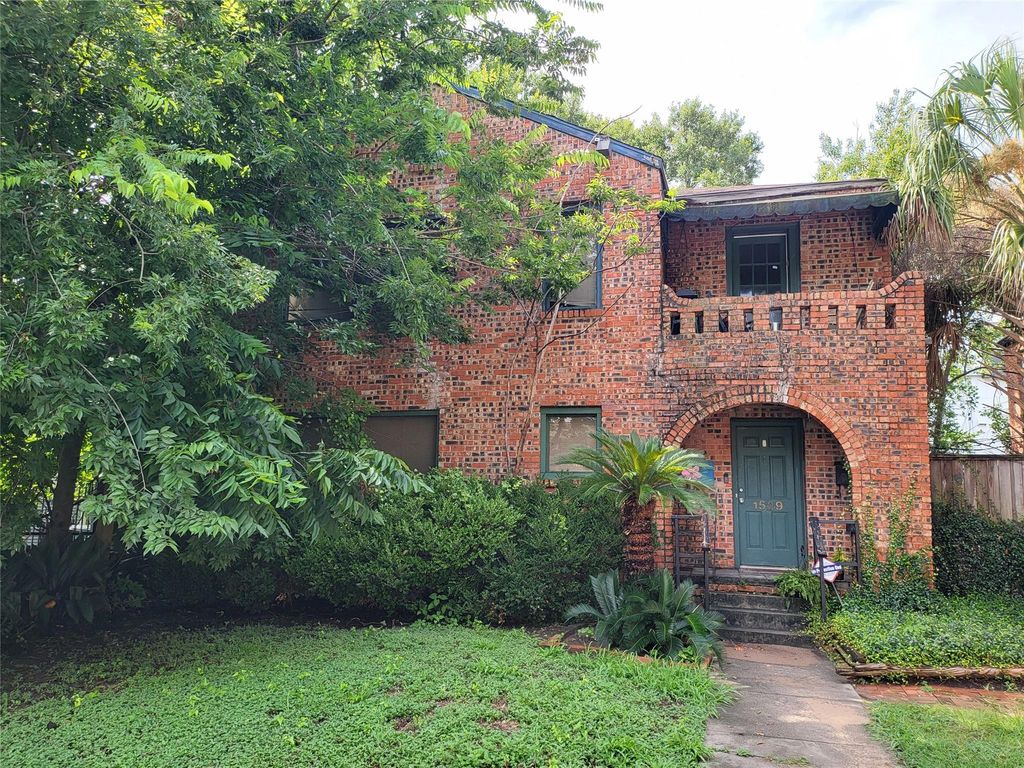 1529 Welch Street, Houston, TX 77006