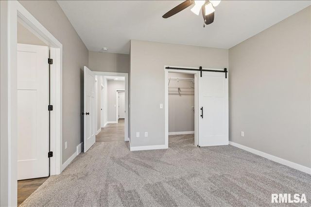 1323 5TH Avenue, De Witt, IA 52742