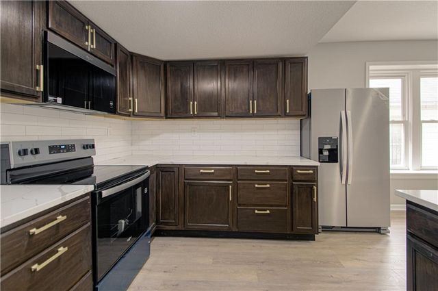 2603 Myrtle Avenue, Kansas City, MO 64127